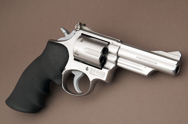 S&W 66 Revolver